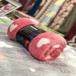 پتو تک و دونفره مخمل طرح قلبي لب دار - تصویر 3