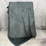 پتو تک نفره و دو نفره ابریشمی تک رنگ طرح دار لب دار - تصویر 6